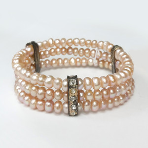 Браслет из искусственно выращенного жемчуга №03
