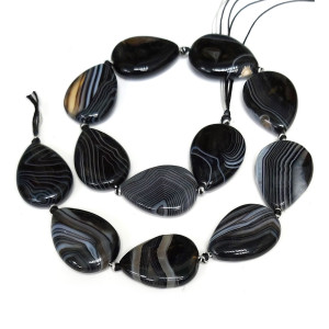 Бусины из агата черного №13B049