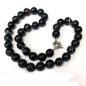 Бусы из агата черного №765