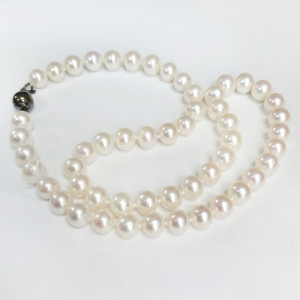 Бусы из искусственно выращенного жемчуга №025