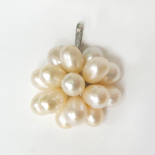 Кулон из жемчуга Цветок №12 Кулон из жемчуга Цветок №12