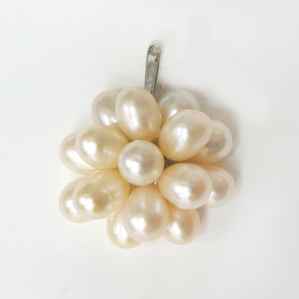 Кулон из жемчуга Цветок №12 Кулон из жемчуга Цветок №12