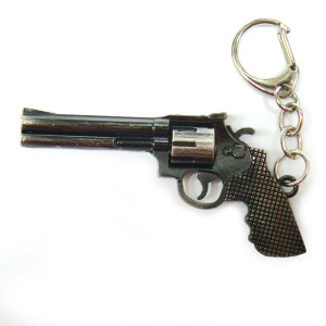 Брелок из металла Пистолет №2028-19
