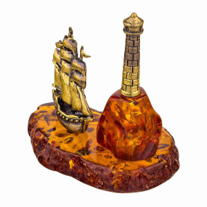 Фигурка из бронзы и янтаря "Корабль Маяк" №207K