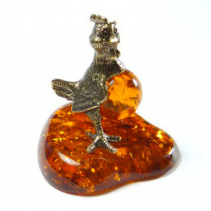 Фигурка из бронзы и янтаря "Петушок" №1129
