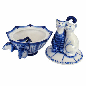 Фигурка-шкатулка Гжель "Зонтик" №CHSH009