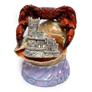 Фигурка из гипса и ракушки "Краб. Ласточкино Гнездо" №537-4