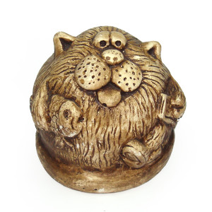 Фигурка из гипса "Кот с рыбой" №816