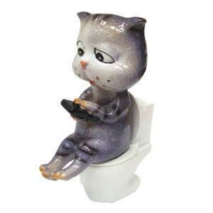 Фигурка из полистоуна "Кот на унитазе" №YX51016