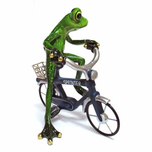 Фигурка из полистоуна "Лягушка на велосипеде" №YX69007DH