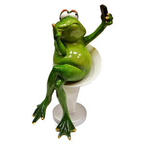 Фигурка из полистоуна "Лягушка" селфи №YX69072