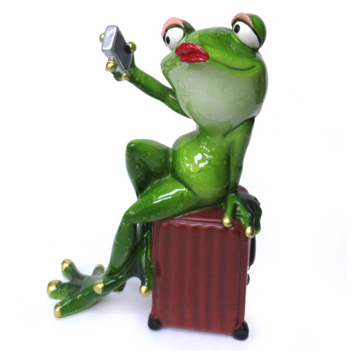 Фигурка из полистоуна "Лягушка-селфи на багаже" №YX99067D