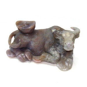 Фигурка каменная из Агата Ботсвана "Бык"