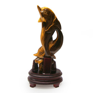 Фигурка из Тигрового глаза "Дельфины"