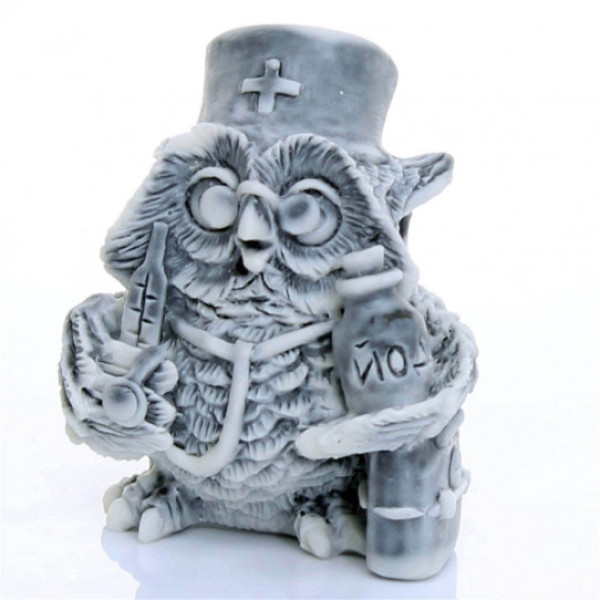 Фигурка из мраморной крошки "Филин доктор" №J351 Фигурка из мраморной крошки "Филин доктор" №J351