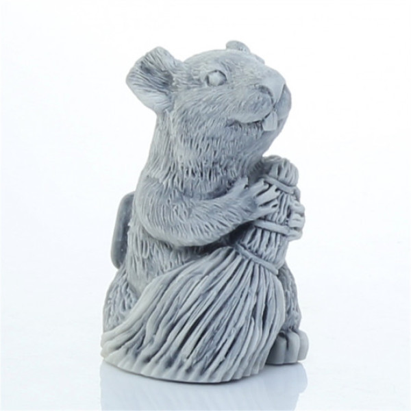 Фигурка из мраморной крошки "Крыса с веником" №J436 Фигурка из мраморной крошки "Крыса с веником" №J436