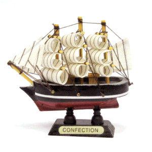 Корабль-парусник №018