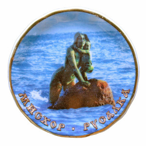 Магнит из фарфора "Мисхор-Русалка" №13