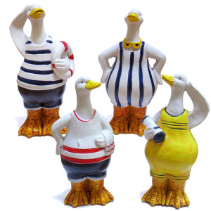 Фигурка из поликерамики "Гусь-моряк" №12006