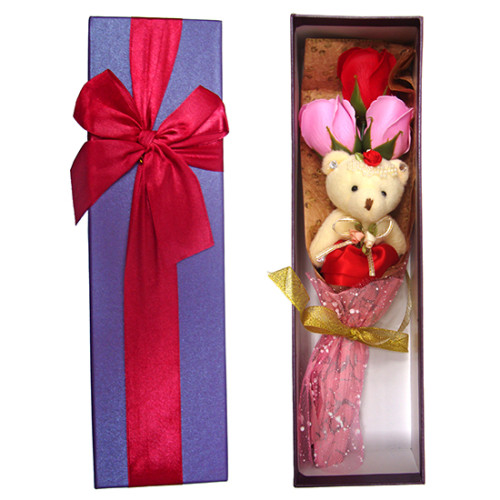 Мыло сувенирное "Розы" с игрушкой №7580-02