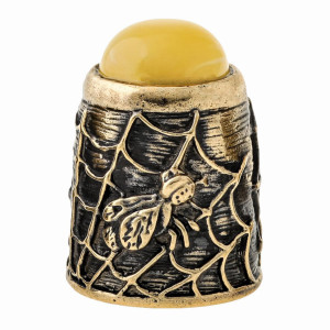 Наперсток из бронзы и янтаря "Паук с кабошоном" №1478-B