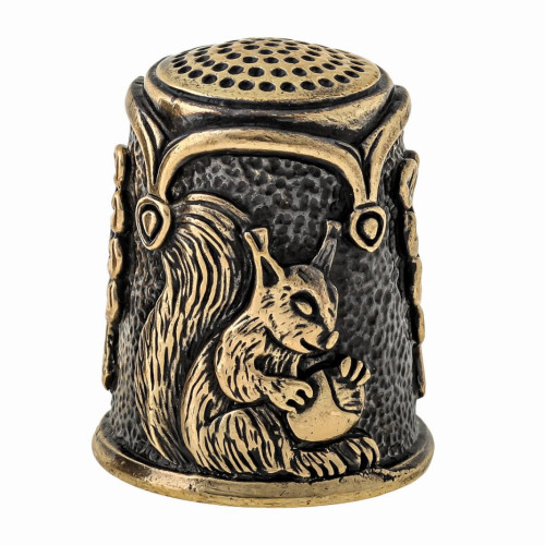 Наперсток из бронзы "Белочка с орешками" №1519-1