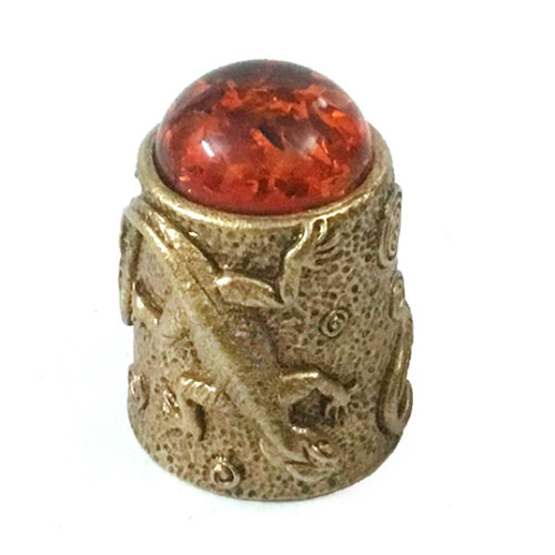 Наперсток из бронзы и янтаря "Ящерица с кабошоном" №1551