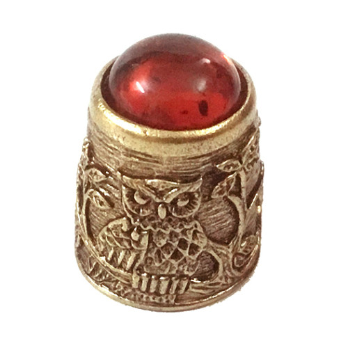 Наперсток из бронзы и янтаря "Сова в лесу с кабошоном" №1552