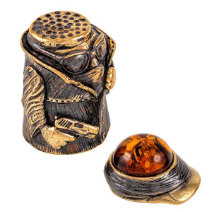 Наперсток из бронзы и янтаря "Гангстер с магнитом" №1899K