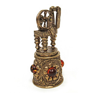 Наперсток из бронзы и янтаря "Ажурный с веретеном" №JN18-19044K