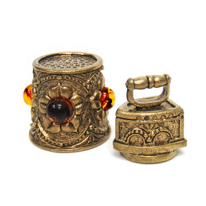 Наперсток из бронзы и янтаря "Ажурный с утюгом" №JN21-19042K