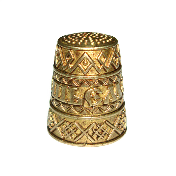 Наперсток из бронзы №Н14 "Шьем-Порем" Наперсток из бронзы №Н14 "Шьем-Порем"