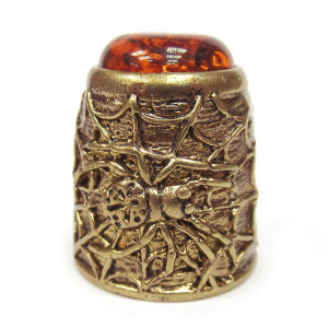 Наперсток из бронзы и янтаря "Паук с кабошоном" №JN27-1478K