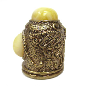 Наперсток из бронзы и янтаря "Бабочка Ажурная с кабошоном" №JN23-1530B