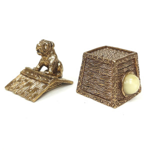 Наперсток из бронзы и янтаря "Будка с собакой" №JN4-1721B