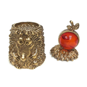 Наперсток из бронзы и янтаря "Ежик" №JN12-2298K