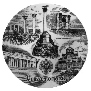Тарелка керамическая "Севастополь" ч/б №T15-4